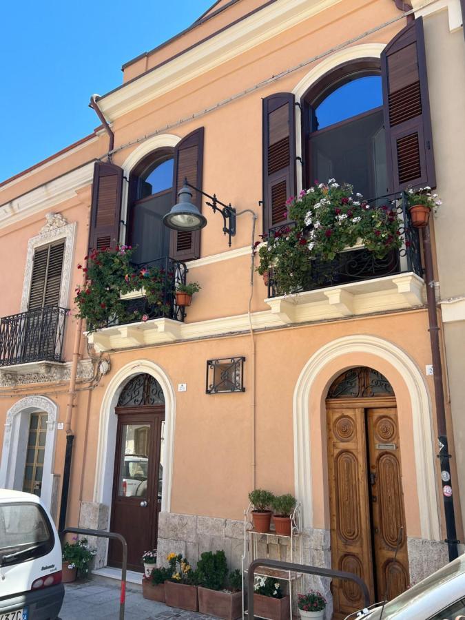 Bed and Breakfast Trigu & Mangoni Cagliari Exterior foto